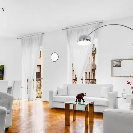Exclusive 3 Bedrooms Apartment