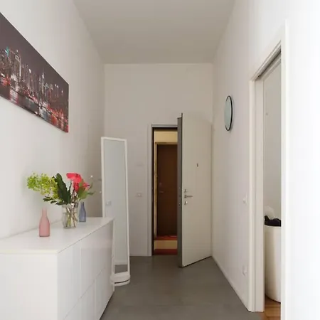 דירה Exclusive 3 Bedrooms Apartment